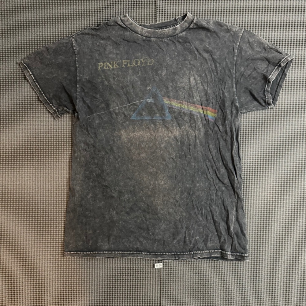 Pink Floyd Dark Side of the Moon 1973 Tour Tee Mineral Wash Gray Mens M Modern